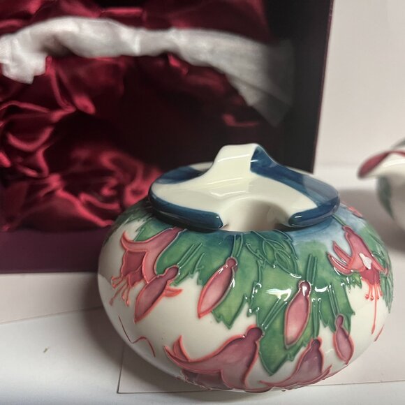 Benaya Fuchsia Garden Creamer and Sugar Bowl set with spoon - Picture 4 of 8